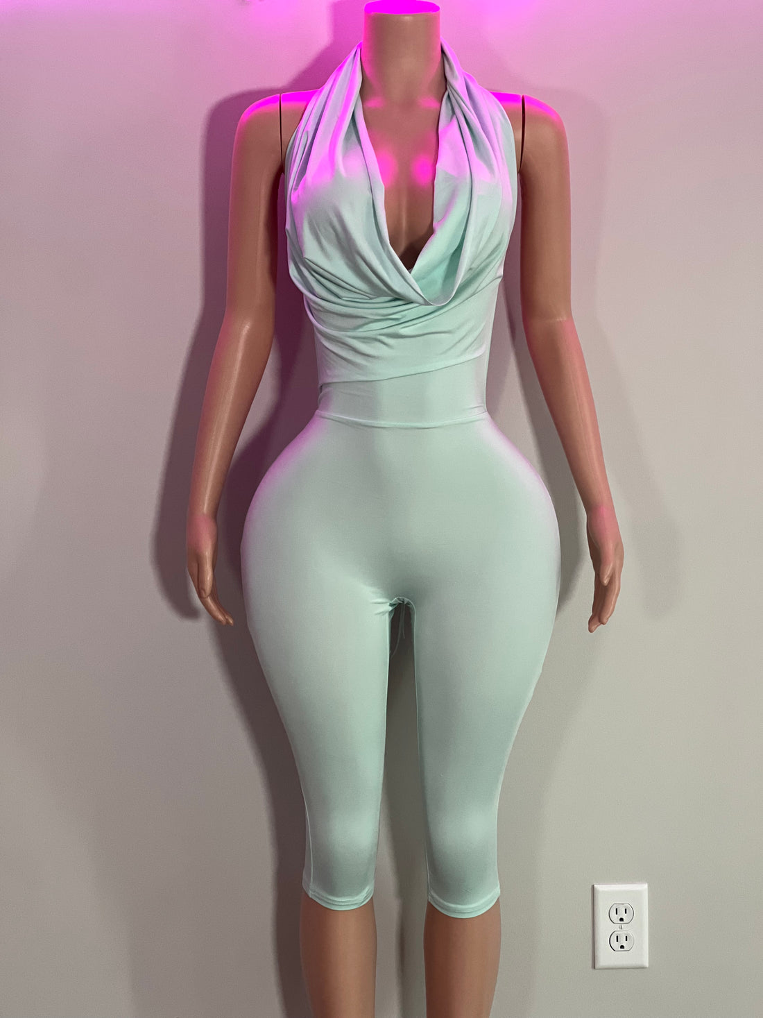 Aveleigh Backless Fit